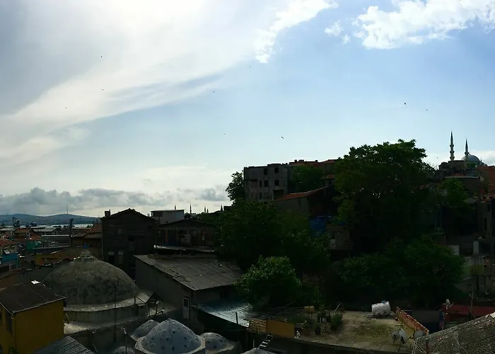 Hotel By Historial Due