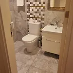 By Historial Due Hotel