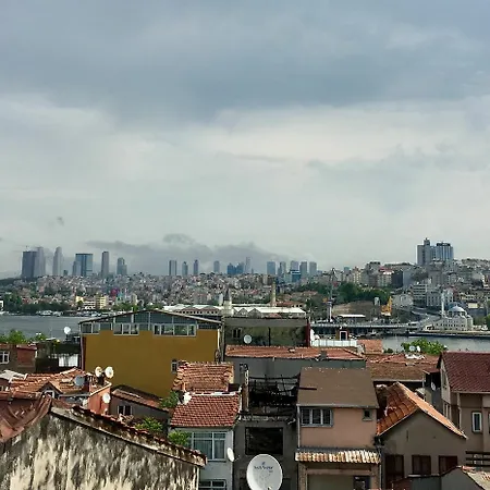 By Historial Due Istambul